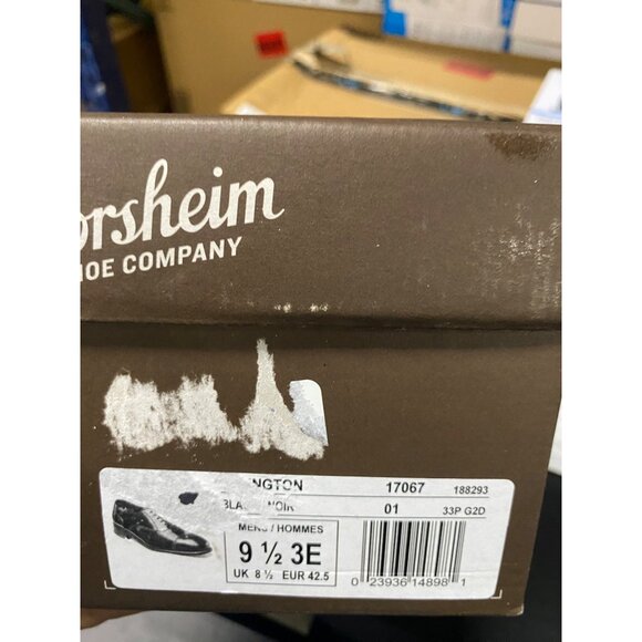 Florsheim Mens Perfed Tip Cap Toe Leather Shoes Black Legacy Size 9.5 NIB - Picture 2 of 2